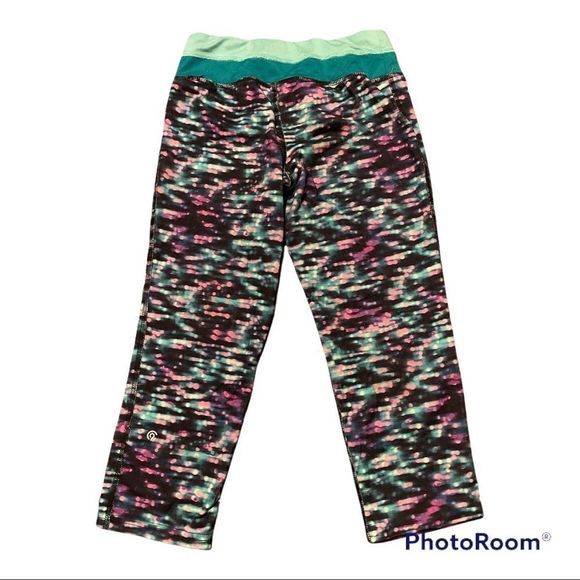 Champion girl’s capri pants size 10 - Picture 2 of 5